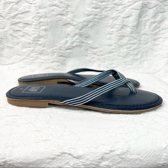 GAP Flip Flops Navy Leather Railroad Stripe Fabric Strap Thong Sandals - Picture 4 of 9